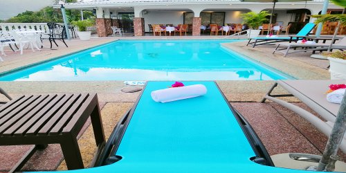 seychelles-booking-le-relax-hotel-mahe-pool1  (© Seychellen Buchen)