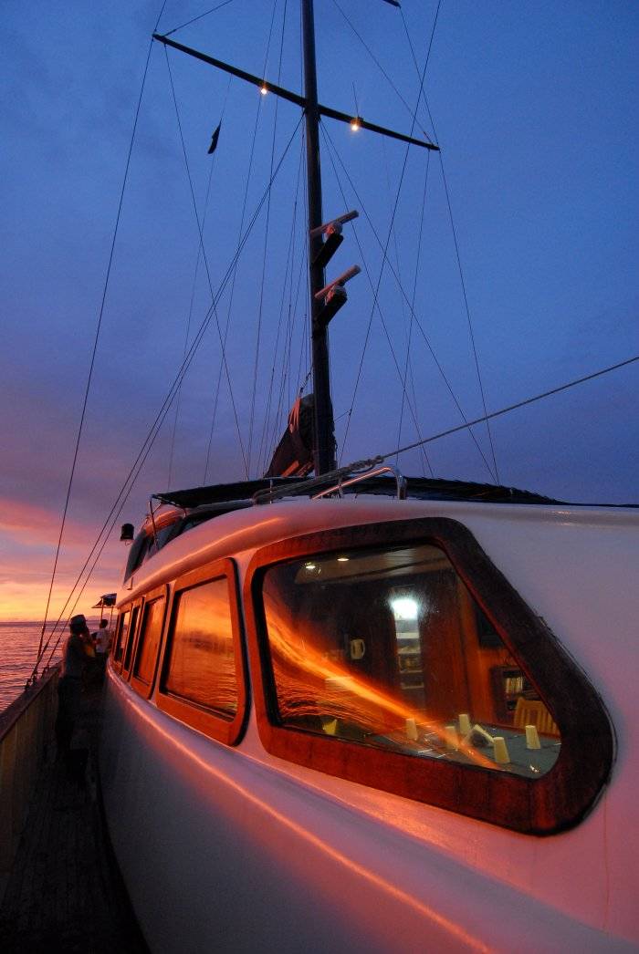 seychelles-booking-sunsetstarbird1  (© Silhouette Cruises Ltd / 8-tägige Kreuzfahrt - Star Bird (Reiseroute 1) )