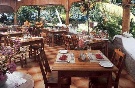 seychelles-islander-guest-house-restaurant  (© Vision Voyages TN / The Islanders Guest House)