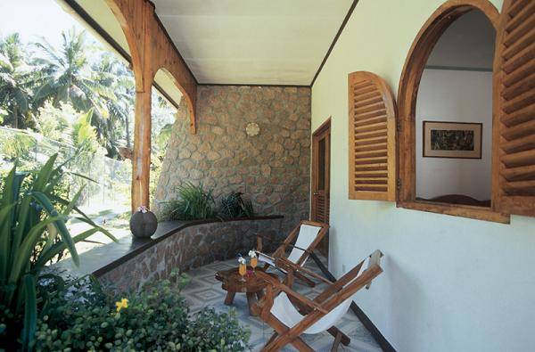 seychelles-islander-guest-house-veranda  (© Vision Voyages TN / The Islanders Guest House)